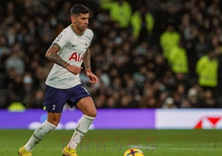 安帅展现对拉莫斯的冷淡 后者走的可能性大于留